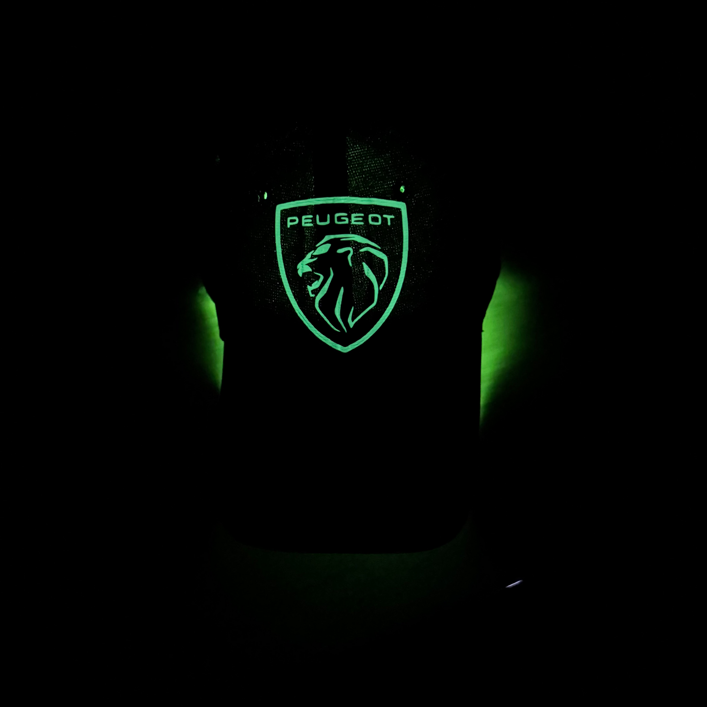 MAD FORCE PEUGEOT CAP GLOW IN THE DARK PLACE