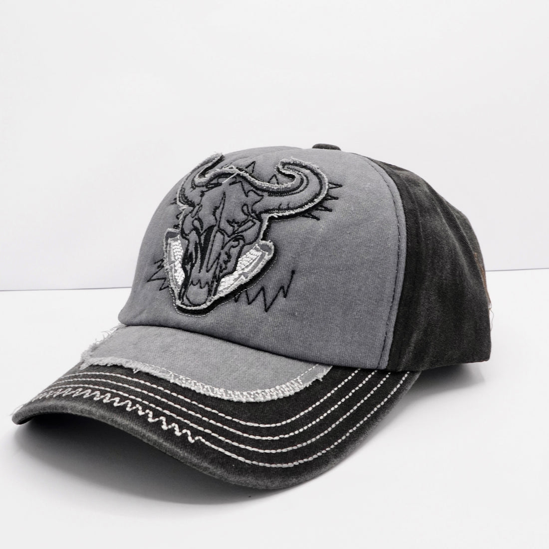 Bull Heritage Two-Tone Cap