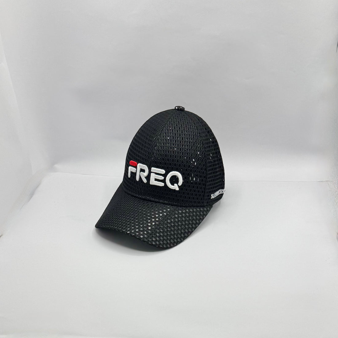 FREQ Mash Black Cap