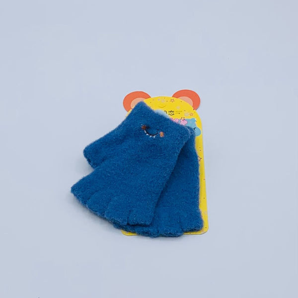 SIMPLE AND DECENT BABY BOY GLOVES