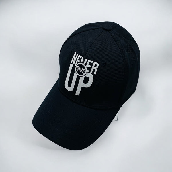 MAD FORCE NEVER GIVE UP CAP GLOW IN THE DARK PLACE
